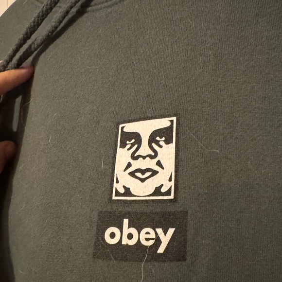 Obey Hoodie - Picture 4 of 4